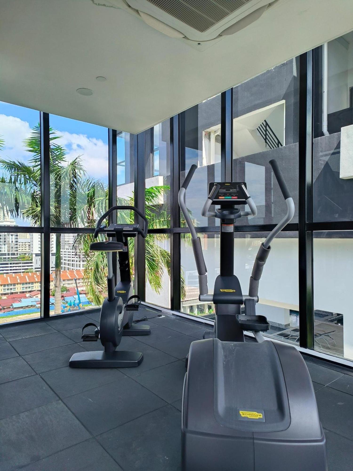 Jelutong Urban Suites Two Or Three Bedroom Georgetown By Anc מראה חיצוני תמונה